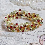 Bracelet Proven&ccedil;al avec des toupies en cristal de Swarovski et des facettes